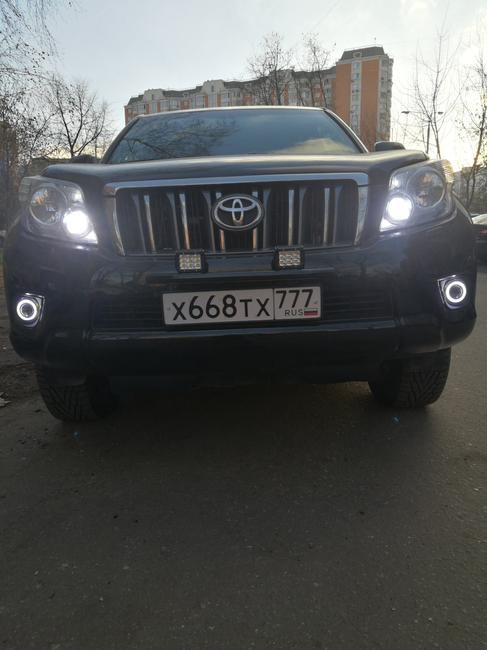 Доп свет+кранштейн(да будет все же свет у Прадо!) — Toyota Land Cruiser  Prado 150-series, 4 л, 2013 года | тюнинг | DRIVE2