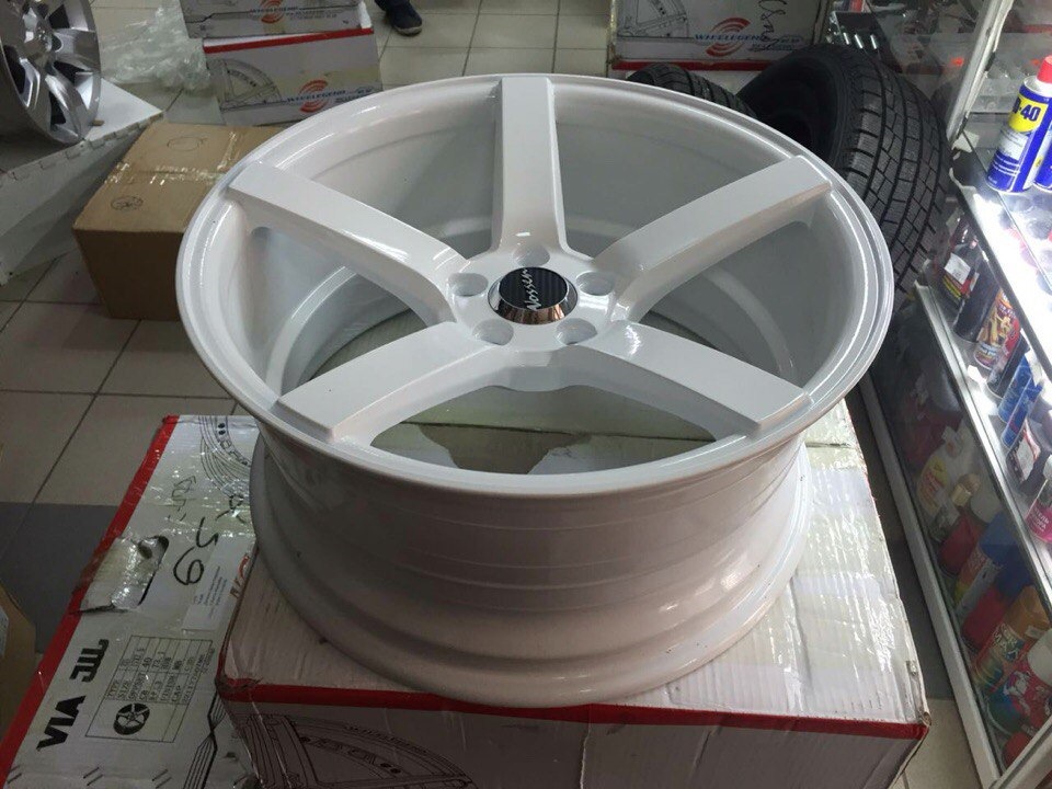 15 5 100. Воссен cv3 r17. Vossen cv3 17 5-100 et31 8j. Vossen cv3 r15. R17 Vossen cv3 8j.