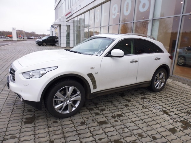 INFINITI QX70 — DRIVE2