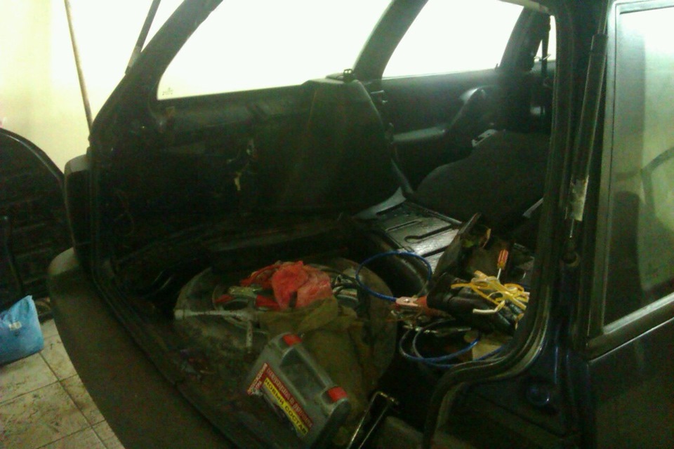 Багажник — Volkswagen Passat B4, 1,8 л, 1996 года | своими руками | DRIVE2