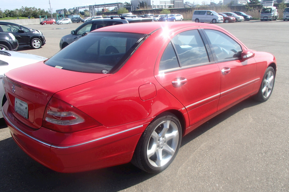 В разбор приехал Mercedes-Benz w203 C-class — STUTTGART на DRIVE2