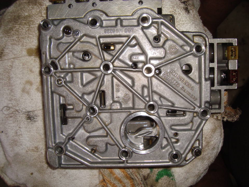 Номер ГП снизу(не сверял если честно с другими) — Volkswagen Bora (1G)