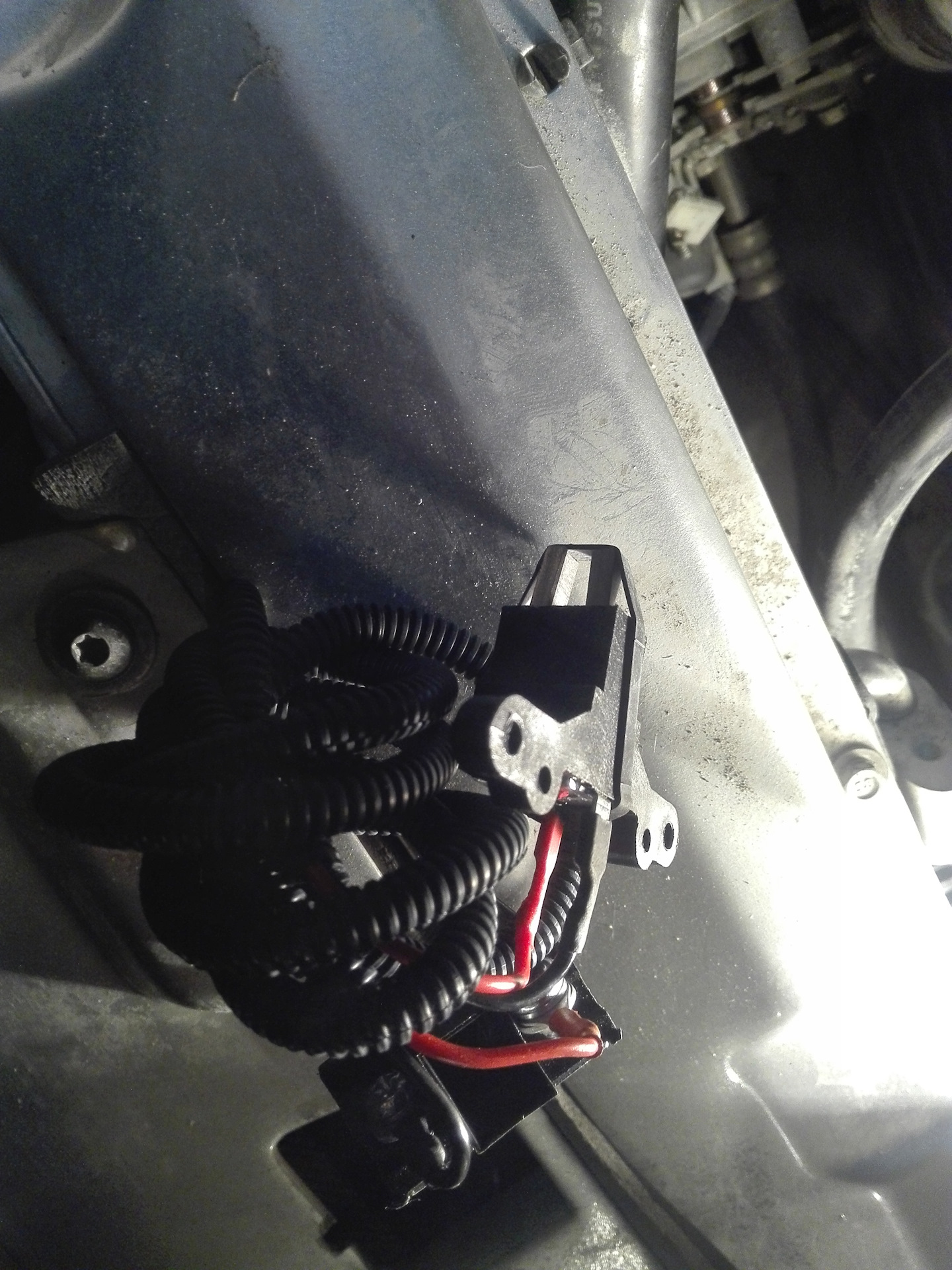 Замена щеток и установка трехуровневого регулятора напряжения — Lada ...