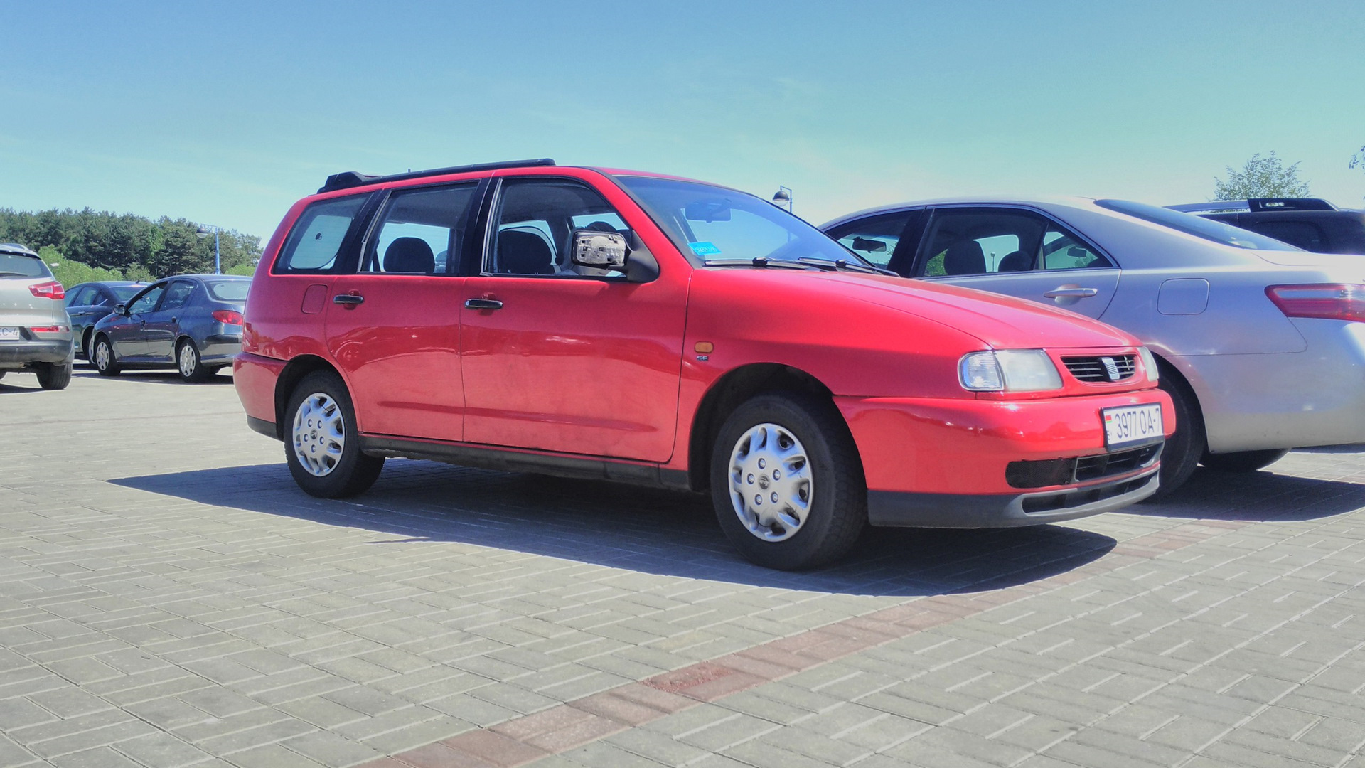 Кордоба велес. Сеат Кордоба универсал. Seat Cordoba 1998. Сеат Кордоба Варио 2000. Сеат Кордоба 1998 универсал.