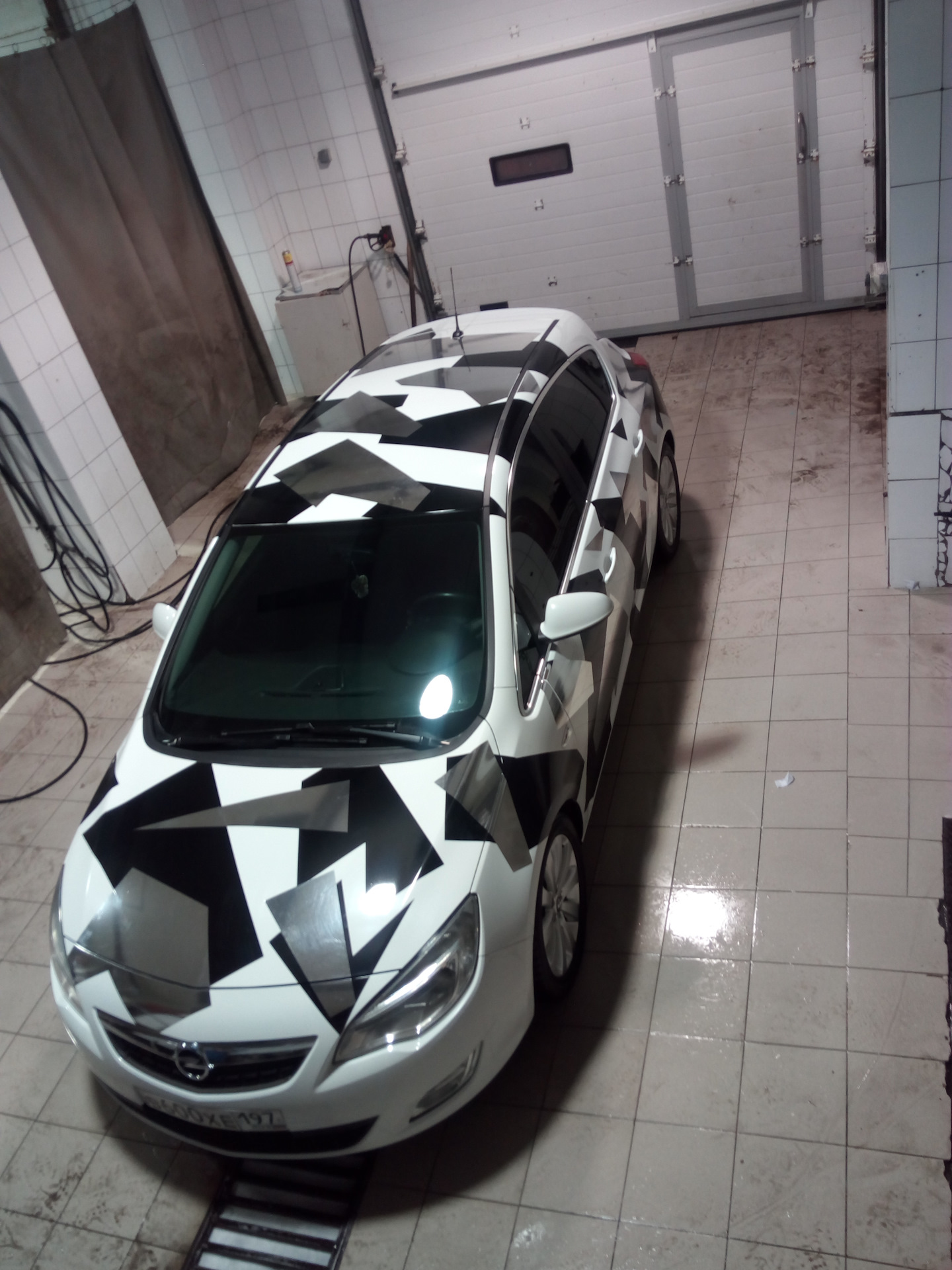 Когда бывает скучно))) — Opel Astra J, 1,6 л, 2012 года | тюнинг | DRIVE2