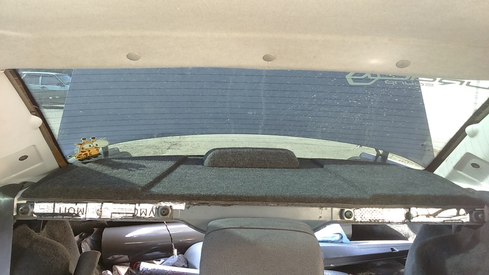 Установка акустической полки, колонок и покраска консоли — Lada Приора ...