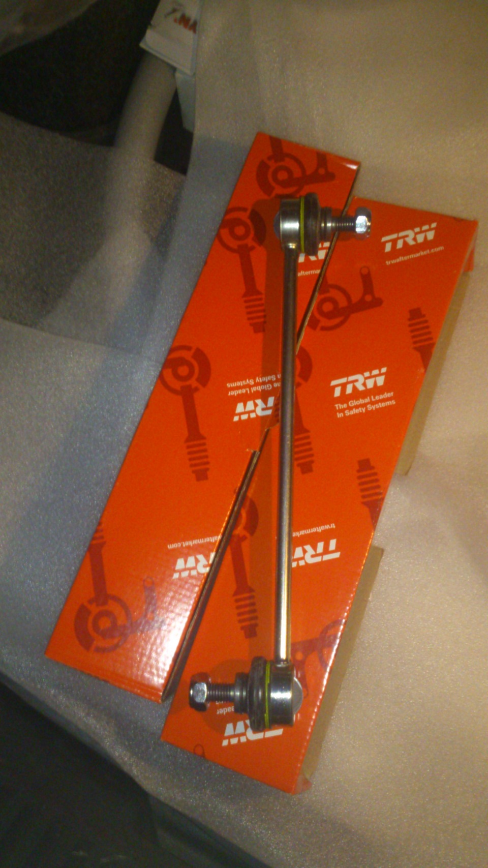 Пробег 60тыс.км замена стоек стабилизатора — Volkswagen Polo Sedan, 1,6 ...