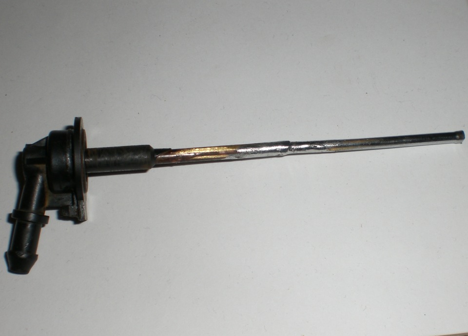 Форсунки омывателя лобового стекла пассат б5. Омыватель заднего стекла шаран. Дворник заднего стекла фольксваген пассат б6 универсал. Форсунка омывателя заднего стекла пассат б3 универсал. Форсунка омывателя заднего стекла фольксваген б5 универсал.