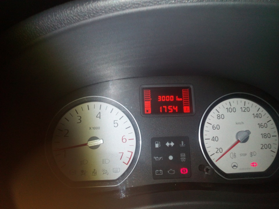 Пропал звуковой сигнал — Renault Logan (1G), 1,6 л, 2012 года ...