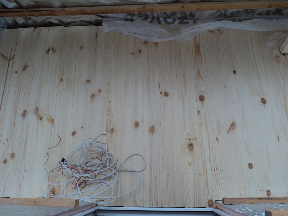 Утепление лоджии, укладка и крепление шпунтованной доски на лоджии ...