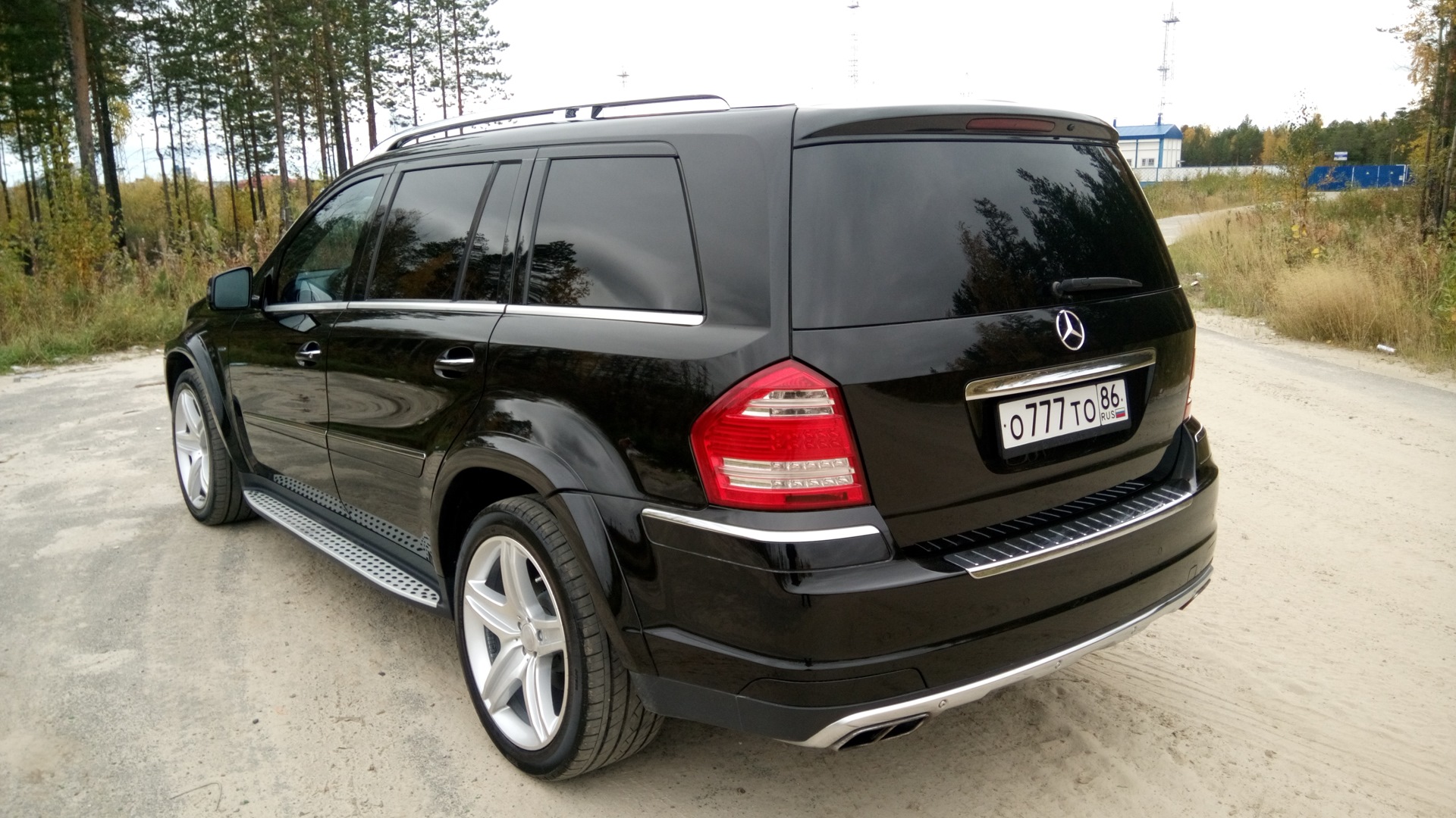 2011 Mercedes Benz gl class Grand Edition