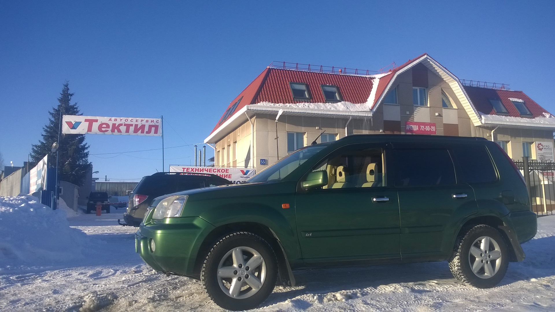 Устранение последствий ДТП. Вытягивание вмятин споттером. — Nissan X-Trail  I (t30), 2 л, 2003 года | визит на сервис | DRIVE2