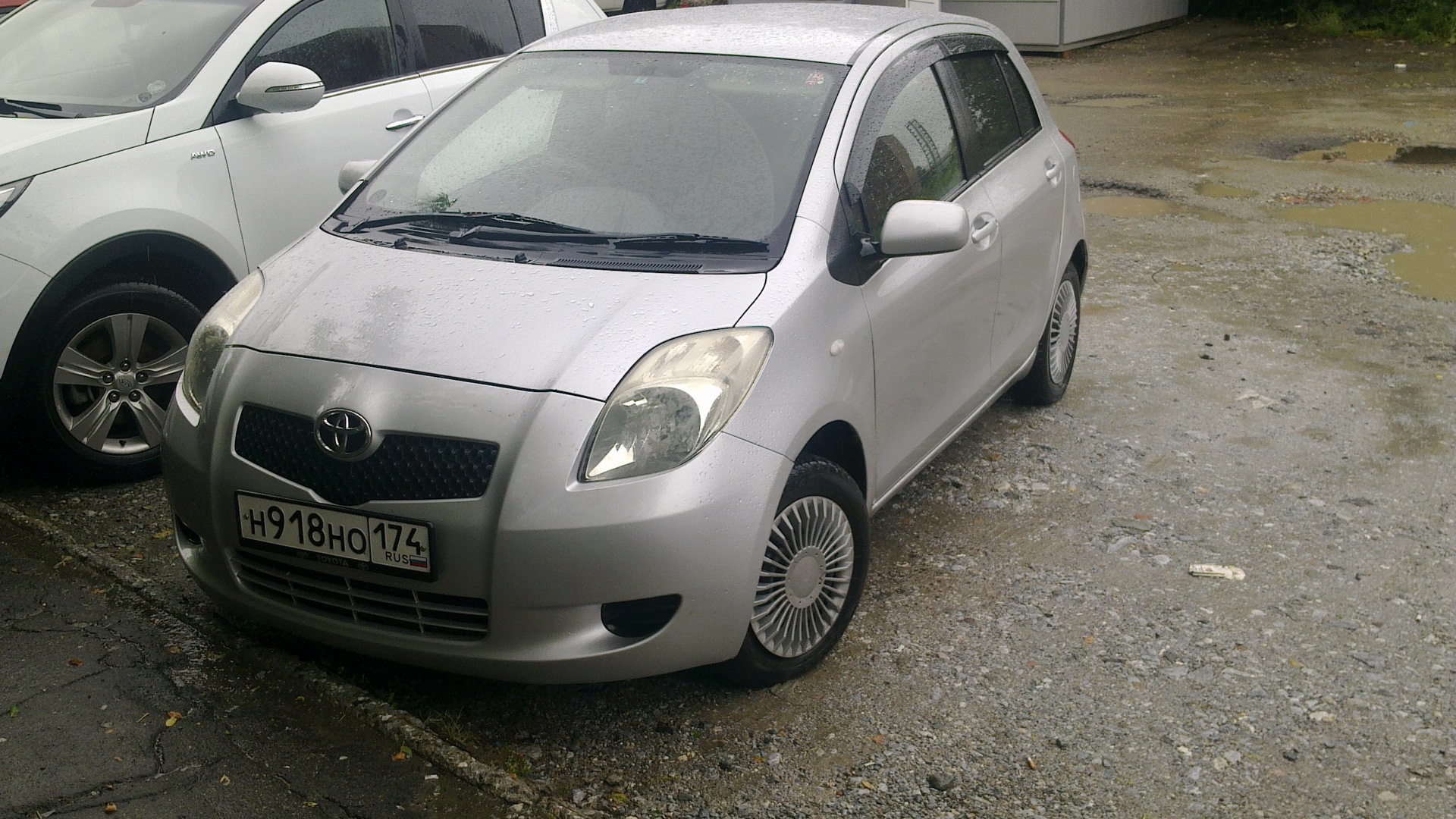 Toyota Vitz (90) 1.0 бензиновый 2005 | Женский Танчик на DRIVE2