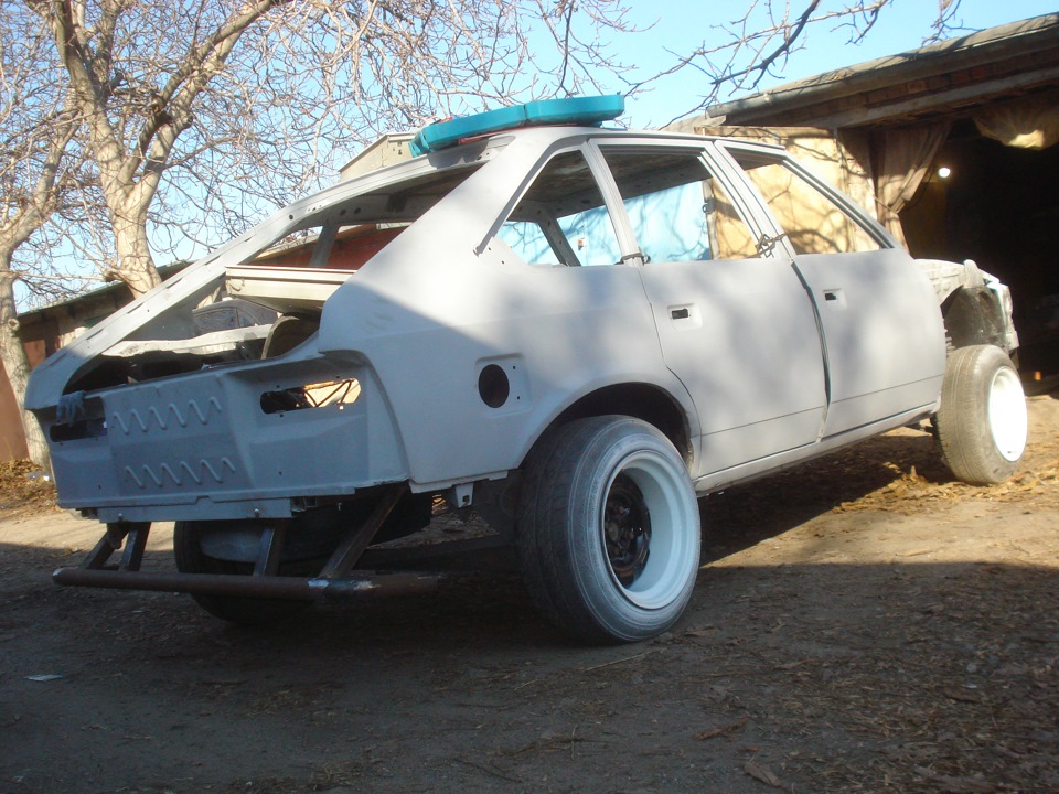 Жду рихтовщика — Москвич Святогор, 1,5 л, 1999 года | просто так | DRIVE2