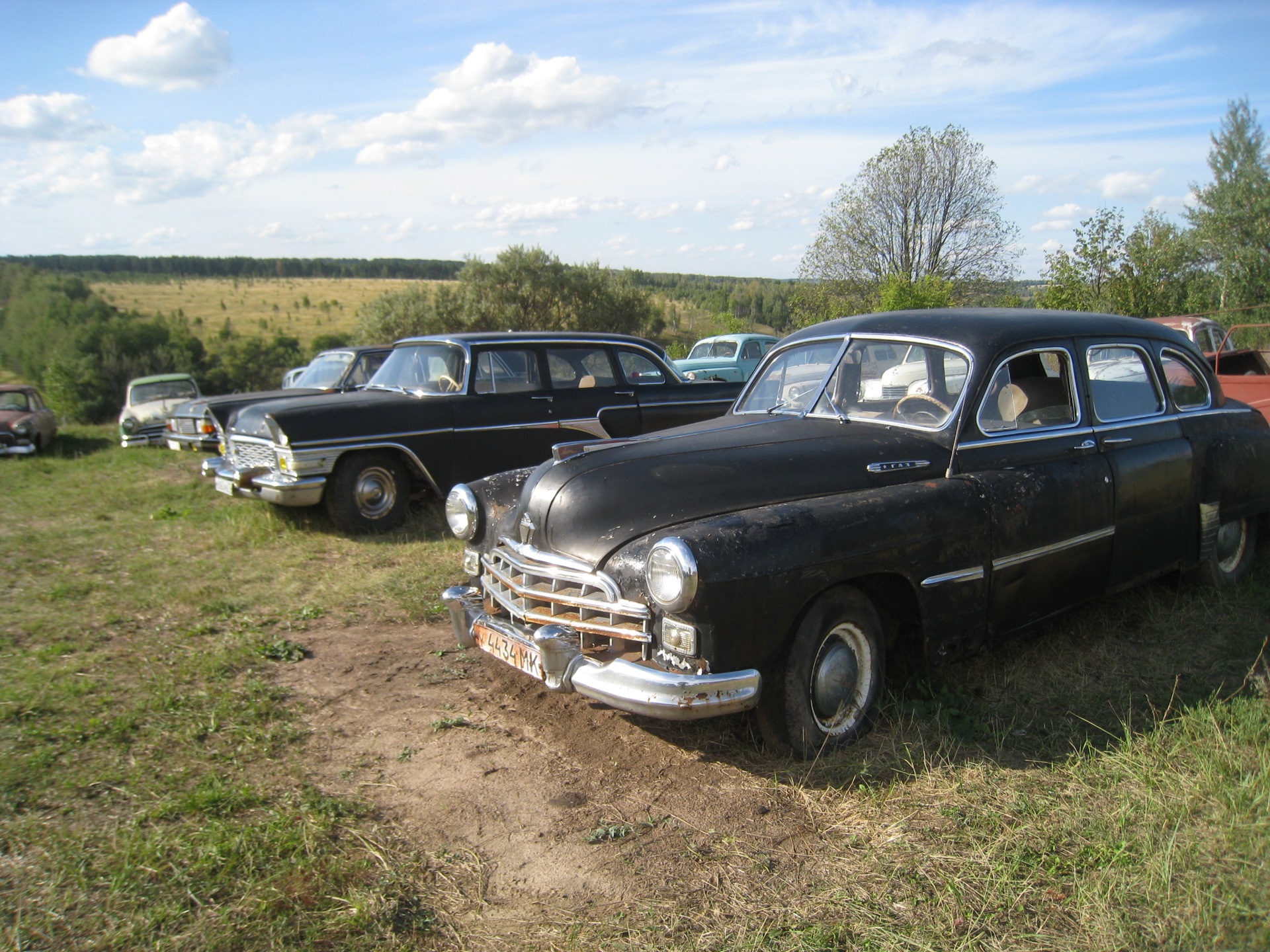 Автомузей в Черноусово ЗИС 164