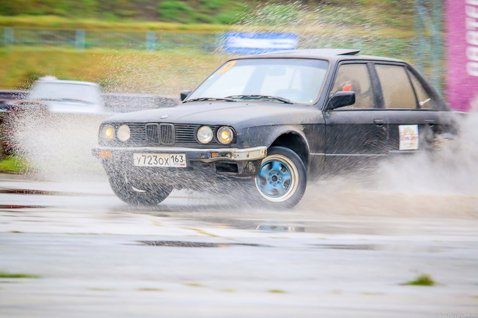 BMW e30 дрифт Falken