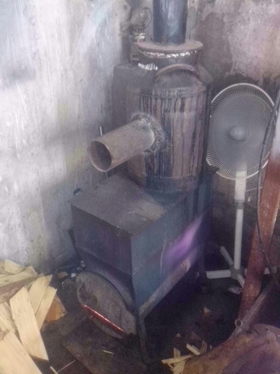 Про буржуйку в гараже — Volkswagen Passat B3, 1,8 л, 1991 года | другое ...