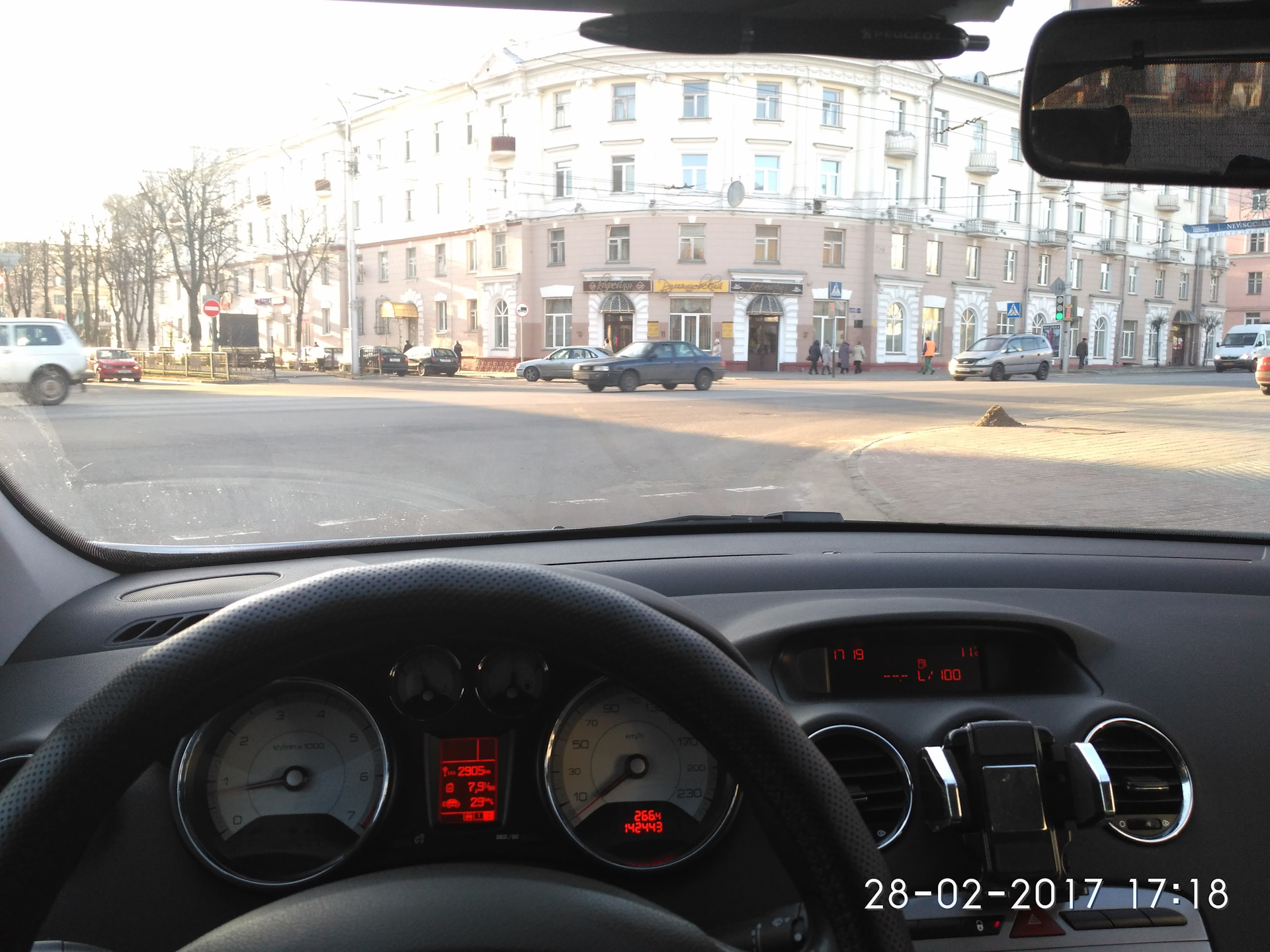#29 В Гомель пришла весна — Peugeot 308 (1G), 1,4 л, 2009 года ...
