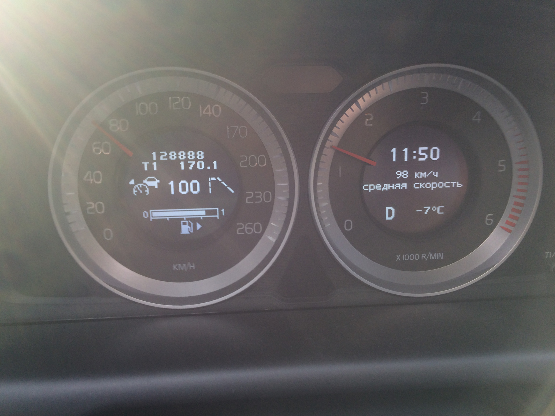 Расход а8 4. Моторное масло для двс 2011 года таблица. Допуски масла ауди а6 с5 2. Объем масла ауди 100 2. 2 двигатель характеристики.