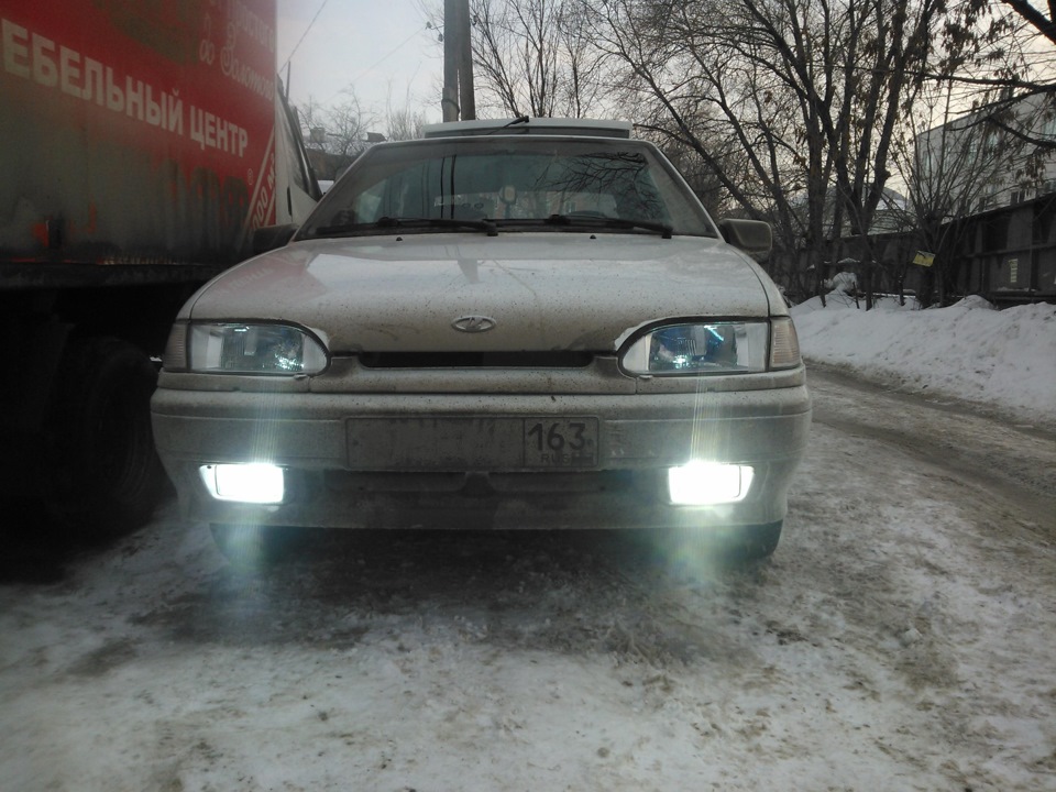 туманки ваз 2113+ксенон — Lada 2113, 1,6 л, 2013 года | стайлинг | DRIVE2