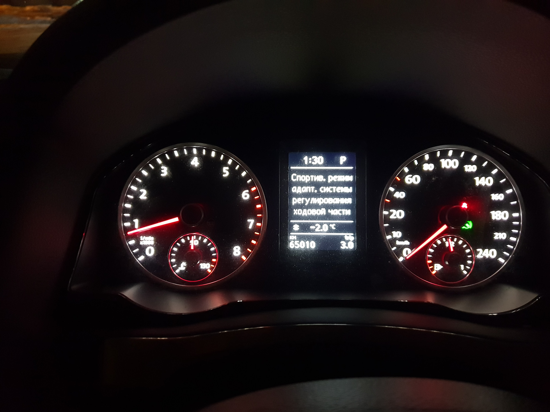 Pioneer avic-f9110bt магнитола. Как установить на фольксваген. Как установить на фольксваген. Штатная магнитола фольксваген поло седан 2016. Отображение климата на pioneer.