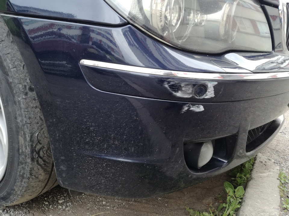 бампер для колеса. штатные диски на lancer 10. защитная лента для колес авто. колеса бампера. цепанул бампером.