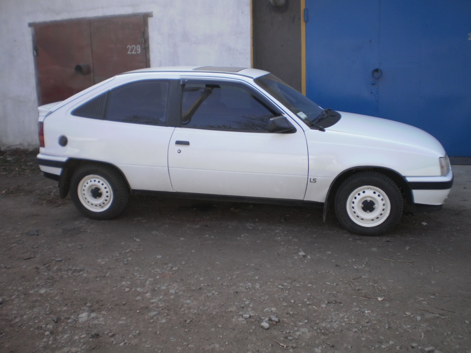 Фото в бортжурнале Opel Kadett E