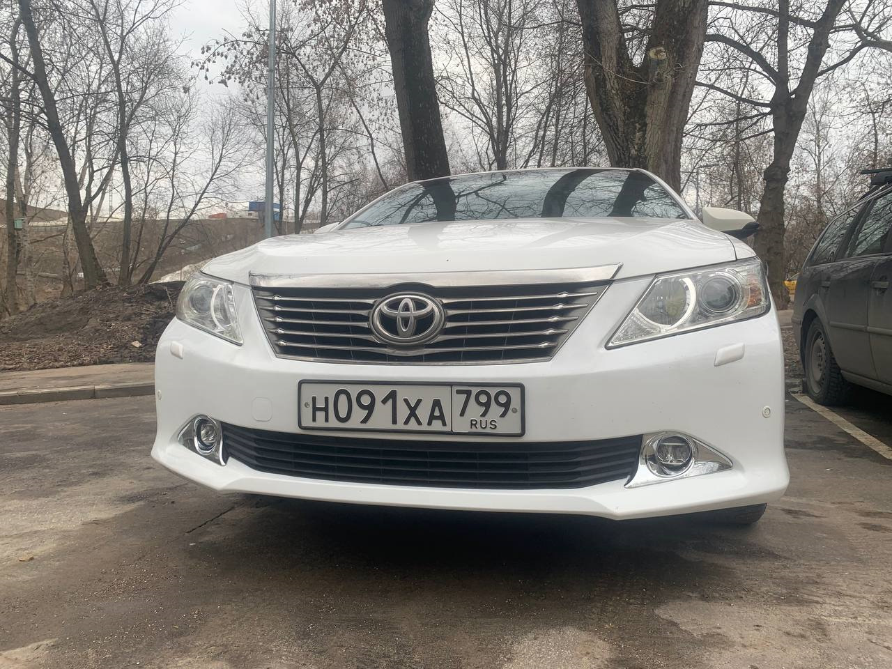 Задний бампер toyota camry