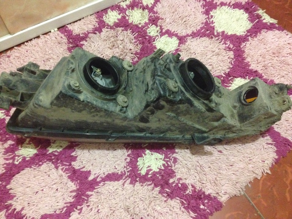 Очистка фары 2) — Mitsubishi Galant (8G), 1,8 л, 1999 года | мойка | DRIVE2