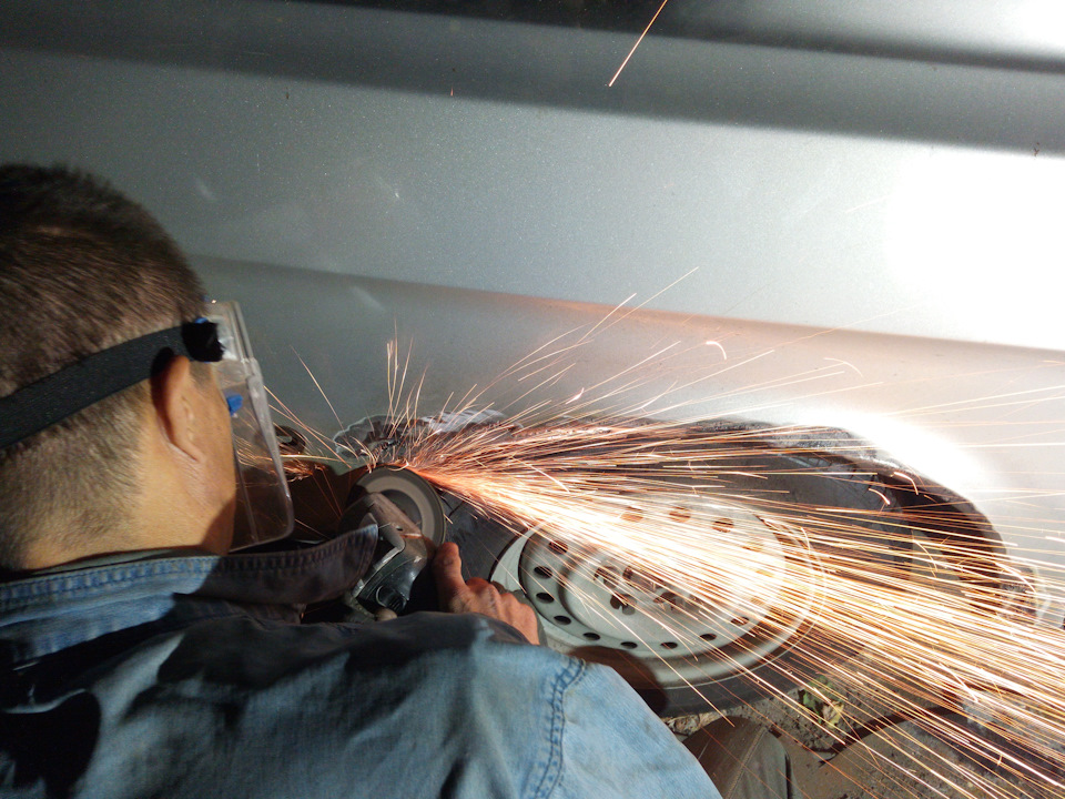 I' m a firestartA! — Chrysler Concorde (1G)