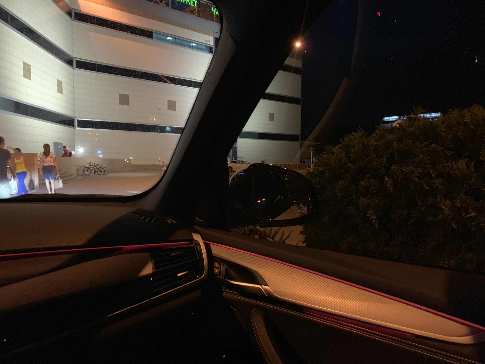 Тонировка suntek 5 вид изнутри. Llumar 20 лобовое. Тонировка внутри. Тонировка 15%. Llumar 20 лобовое.