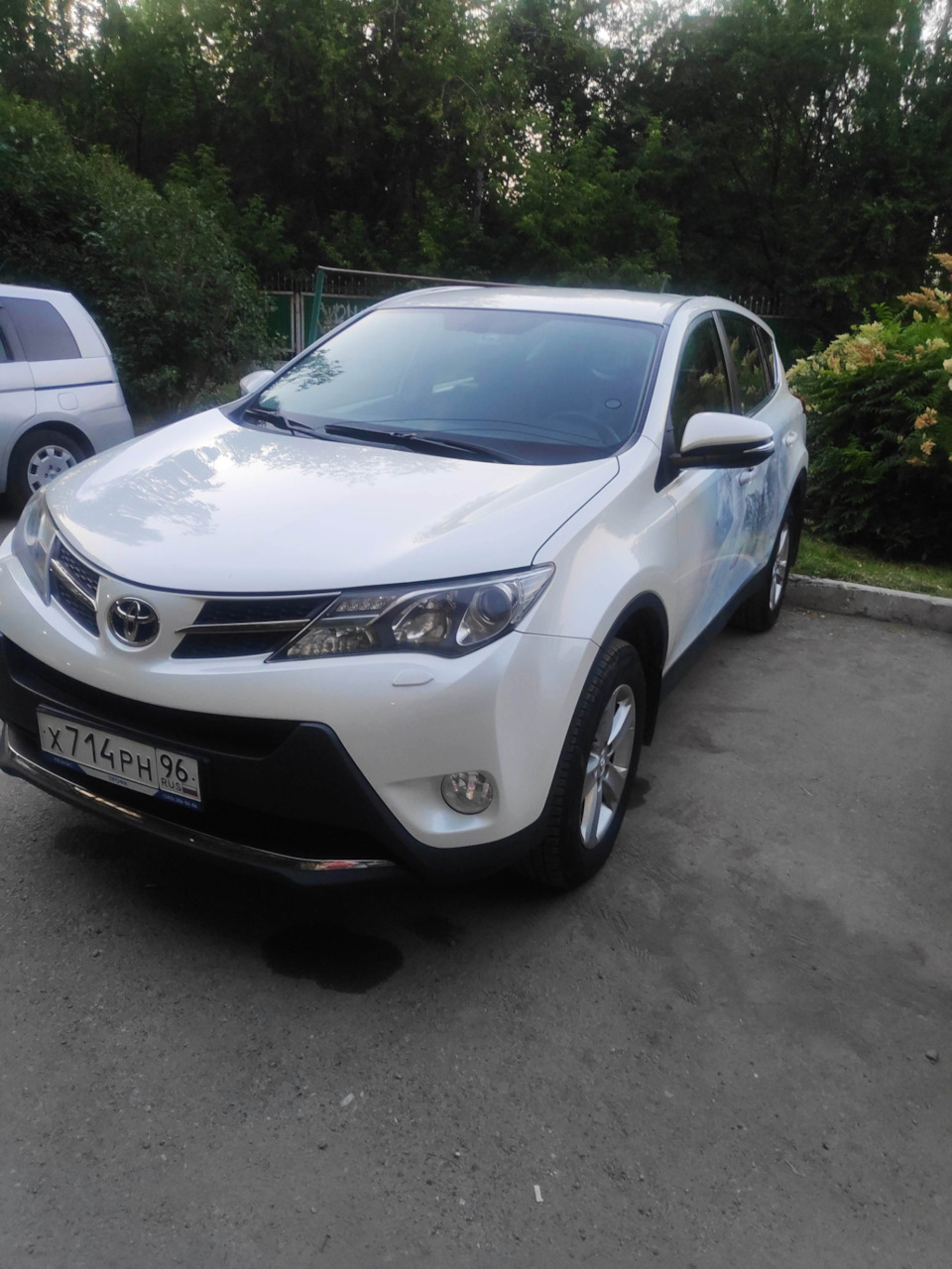 Детейлинг во дворе — Toyota RAV4 (IV), 2,2 л, 2013 года | своими руками |  DRIVE2