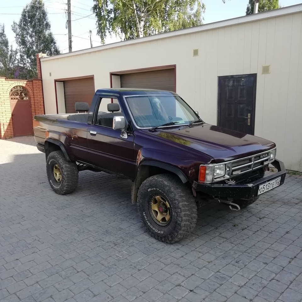 Тойота Hilux Surf 1992