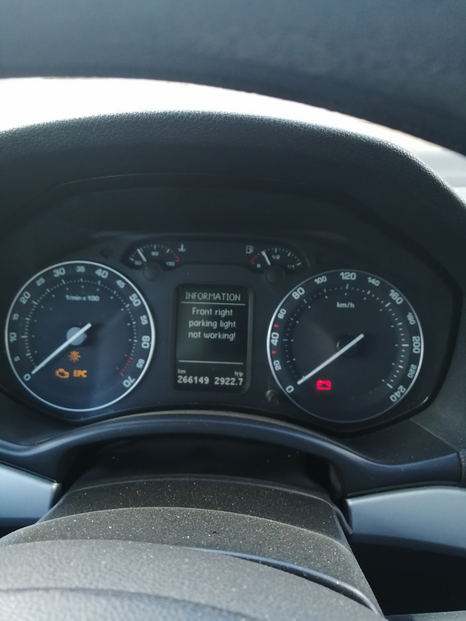 Лампа габарита — Skoda Octavia A5 Mk2, 1,6 л, 2007 года | наблюдение ...