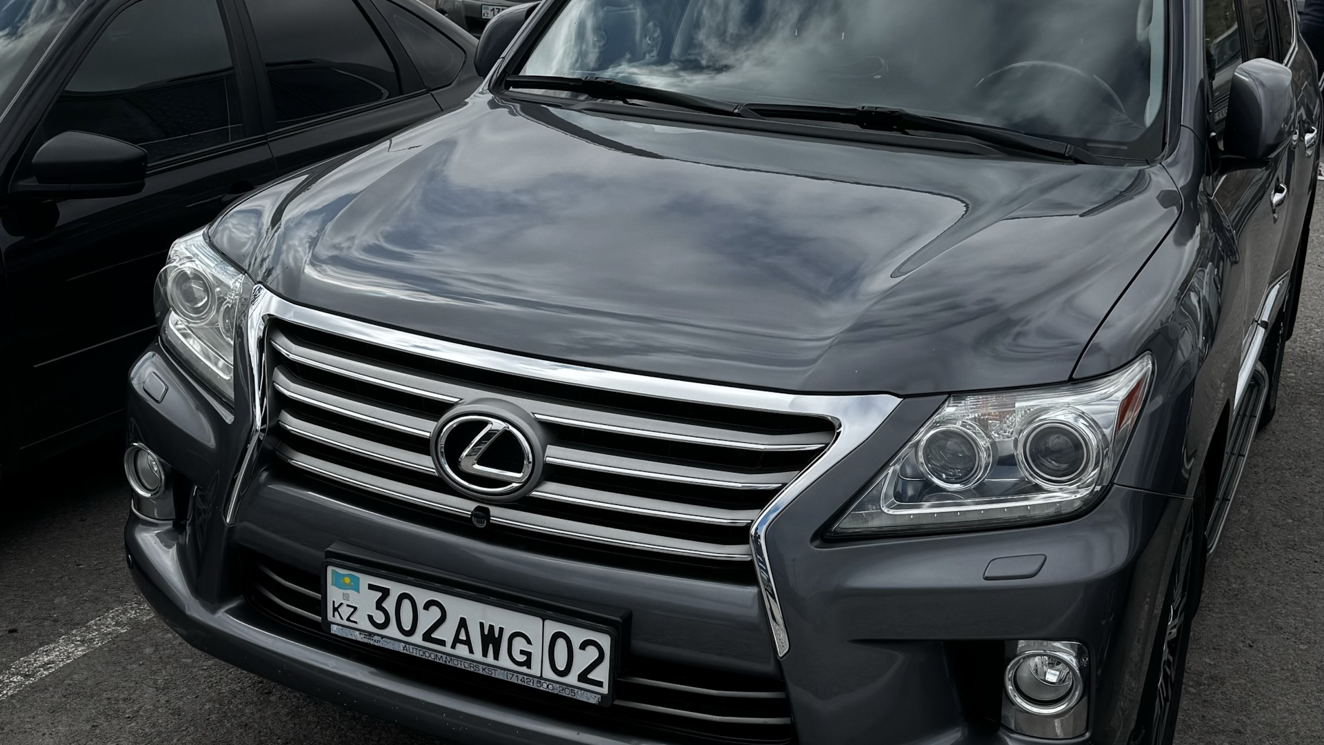 Lexus LX (URJ200/URJ201) 5.7 бензиновый 2012 | на DRIVE2