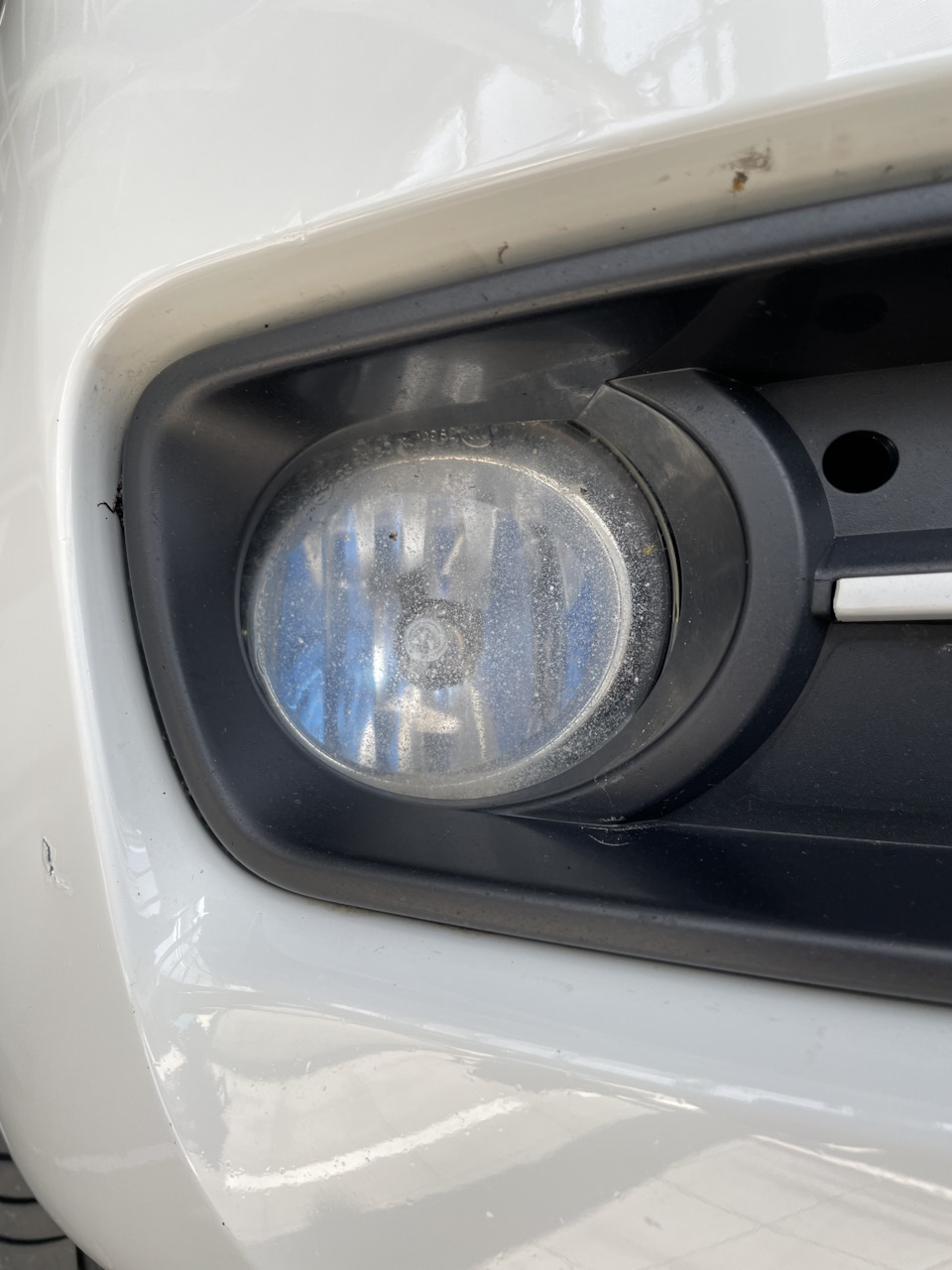 Замена ПТФ на LED — BMW 1 series (F20), 1,6 л, 2013 года | своими руками |  DRIVE2