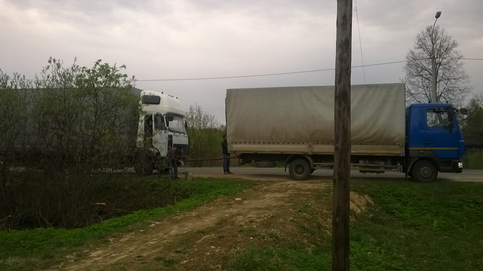 Пожар. — МАЗ Зубренок 4370, 4,2 л, 2012 года | эвакуация | DRIVE2