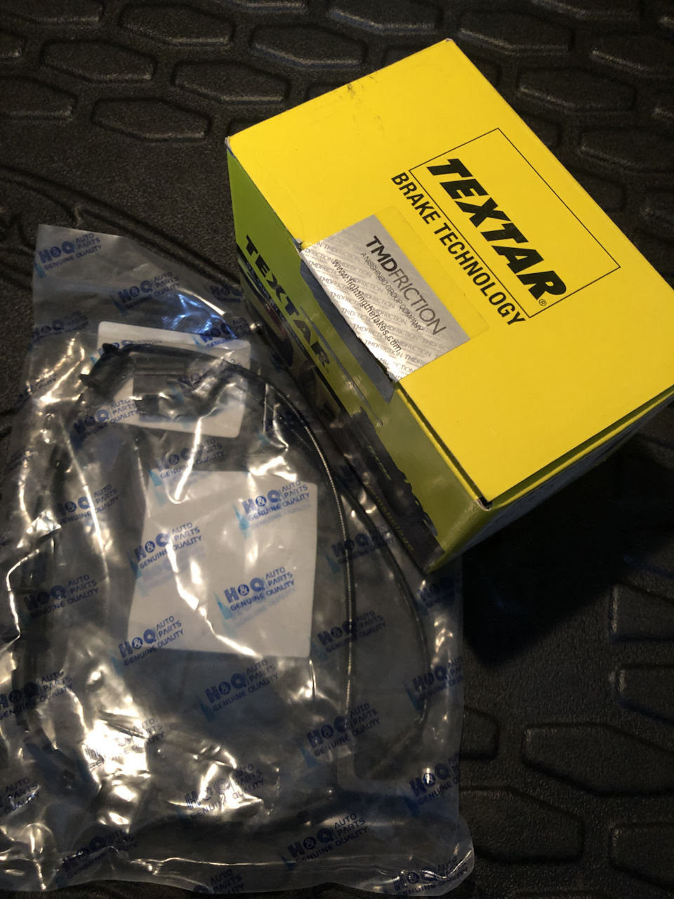 Замена суппорта, колодок и по мелочи. — Jaguar XF (1G), 2 л, 2013 года ...