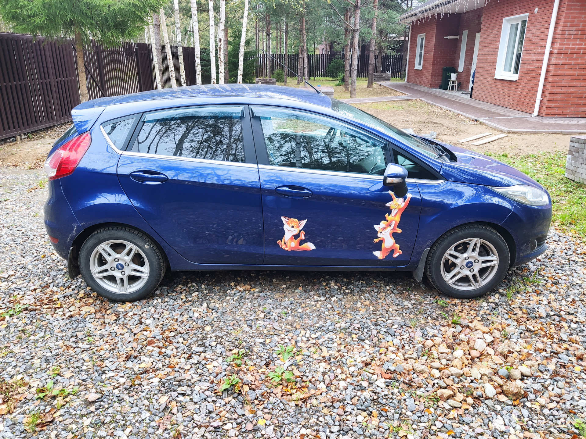 ford-fiesta-mk-vi-1-6-2016