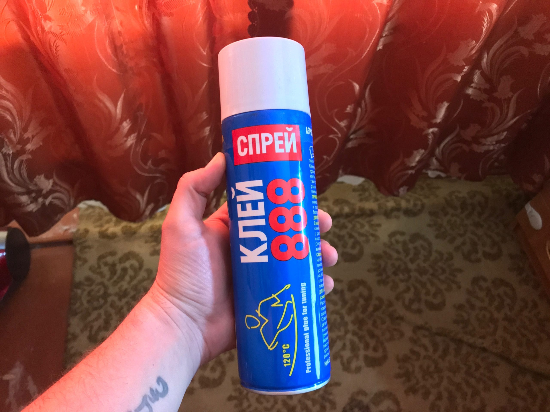 Перетяжка дверных карт и установка неоновой подсветки в двери Hyundai ...