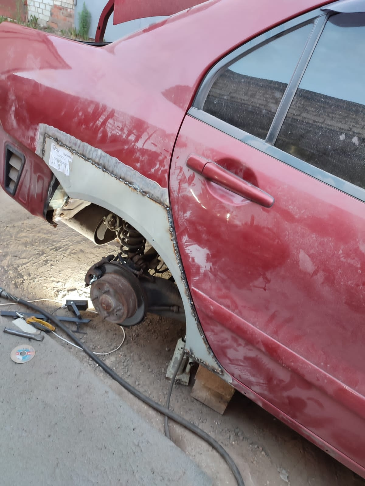 26. Замена порогов и арок. — Mitsubishi Lancer IX, 1,6 л, 2004 года ...