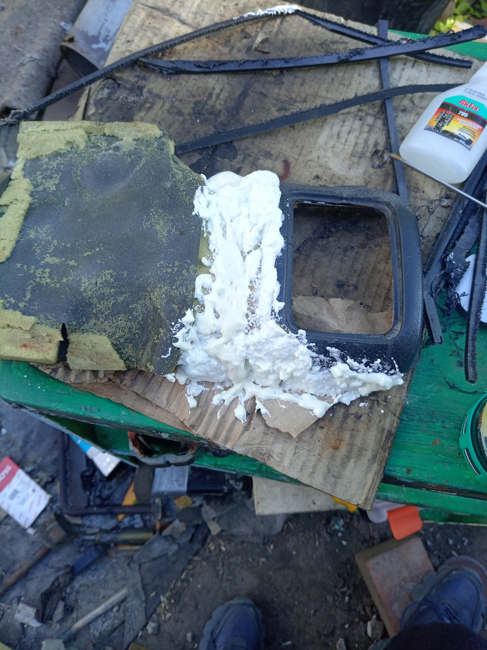 Заполнил пеной — Lada 2120 Надежда