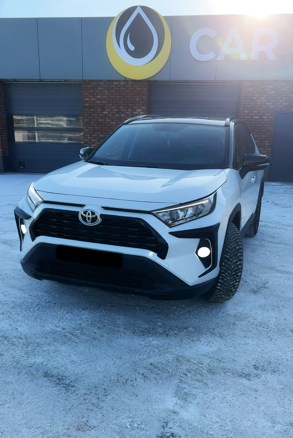 Накладки на бампер и решетку RAV4 XA50 — Toyota RAV4 (5G), 2 л, 2022 года |  стайлинг | DRIVE2