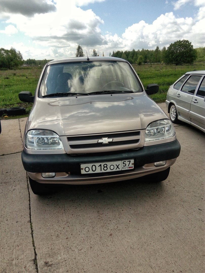 код ошибки 2188 нива шевроле причина. 7kAAAgCLhuA 960. код ошибки 2188 нива шевроле причина фото. код ошибки 2188 нива шевроле причина-7kAAAgCLhuA 960. картинка код ошибки 2188 нива шевроле причина. картинка 7kAAAgCLhuA 960. Всем привет и заранее спасибо, кто поделится своим опытом в данной ошибке)Уже как дня 3 стала появляться ошибка Р2188 "Система топливоподачи: богатая смесь на холостом ходу".Первый раз появилась, когда немного покрутил двигатель, ну посмотрел через OBD2 ошибку, записал и сбросил.Позавчера поехал на рыбалку, ехал спокойно по полю и снова загорелось( на работу двигателя вроде никак не влияет), после окончания рыбалки сбросил.Вчера посмотрел фильтр, был забит семенами от одуванчиков( рыбалка дала о себе знать 😄), продул его компрессором, сбросил ошибку, ездил, все было нормально, вечером снова ошибка.Фильтр завтра куплю новый, на наличие подсоса воздуха сегодня вечером буду проверять.