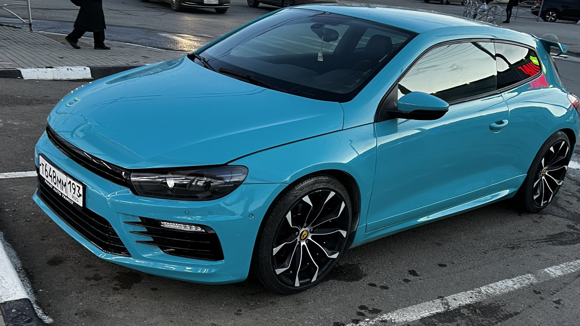 Volkswagen Scirocco РґРµРІСѓС€РєРё