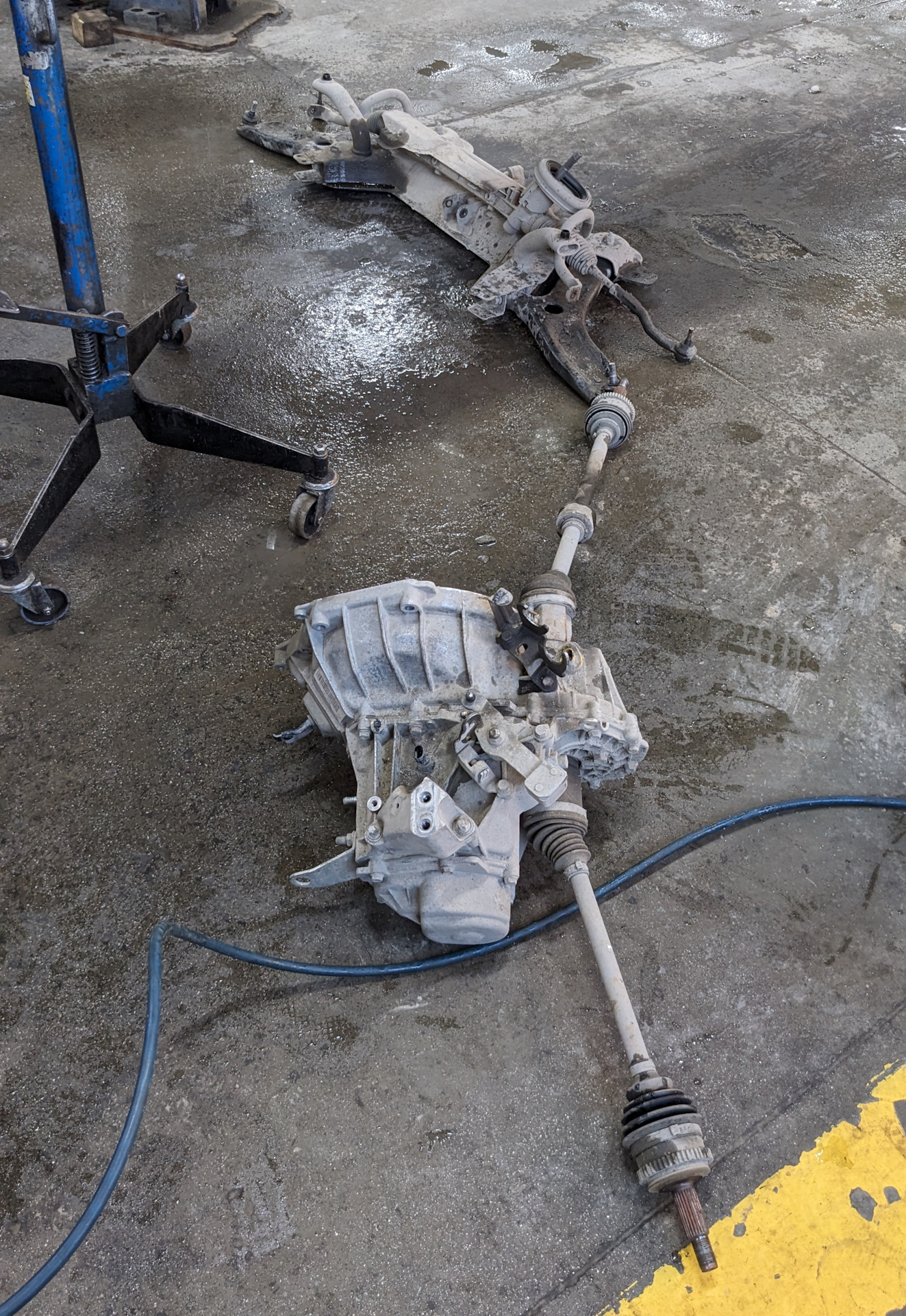 Замена маслоприемника — Lada Vesta SW, 1,6 л, 2020 года | визит на ...