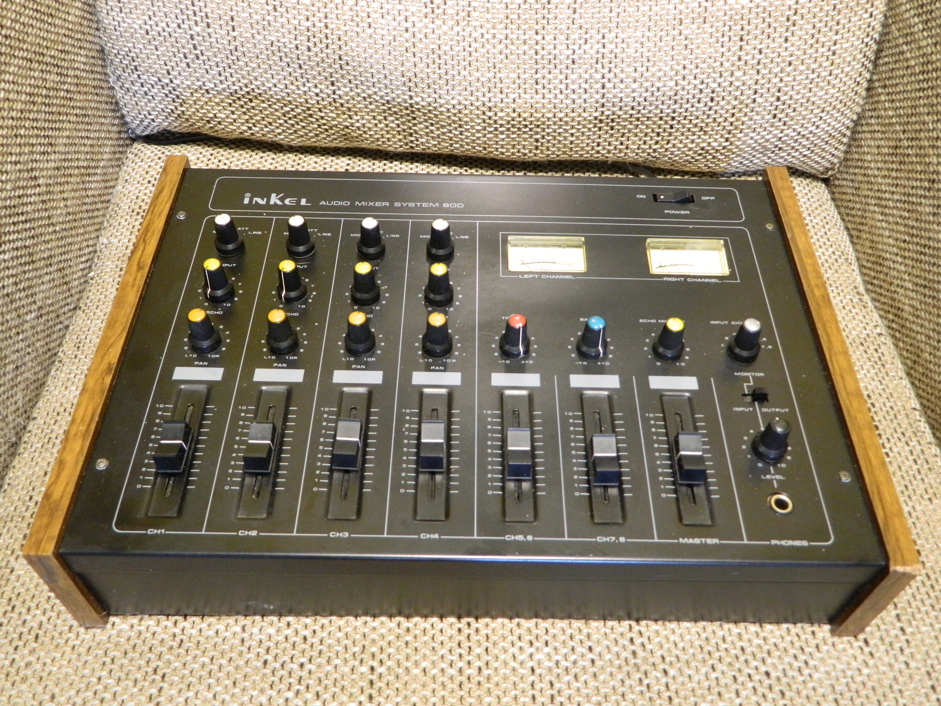 1970 inKel Audio Mixer System 800 — «Клуб Почитателей Кассетных Магнитофонов» DRIVE2