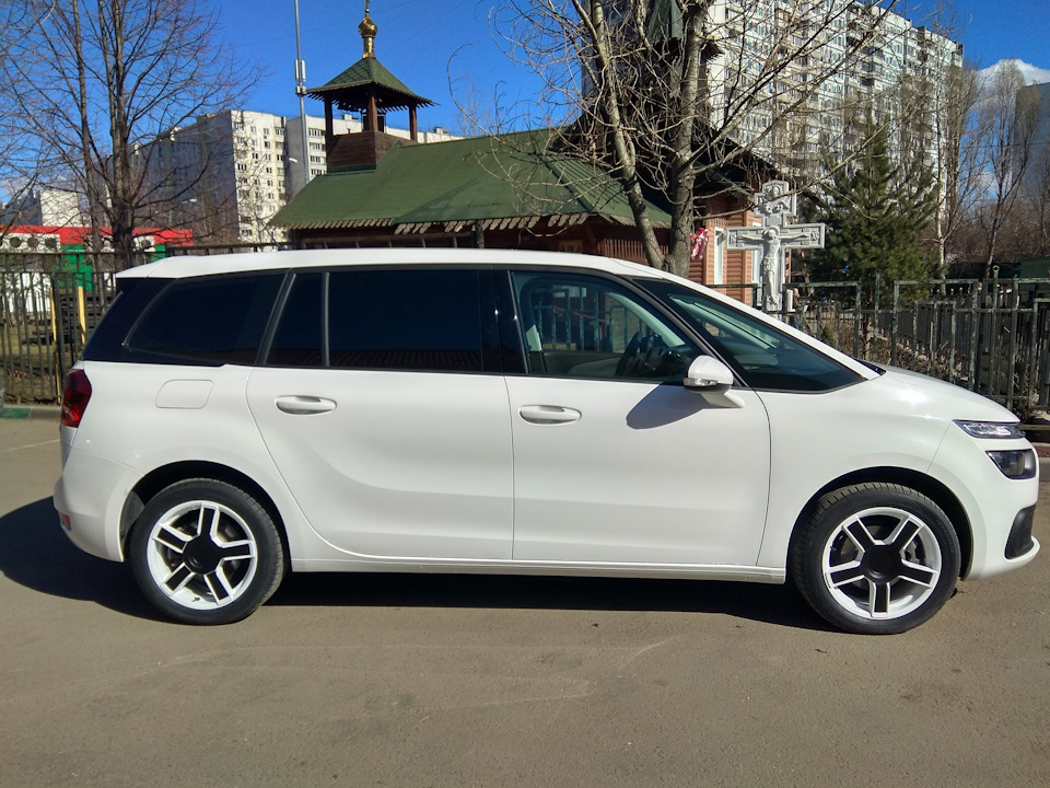 Citroen c4 grand picasso 2003. литые диски на ситроен с4 пикассо асфальтного цвета. Citroen с4 grand picasso 2007. диски ситроен гранд пикассо. диски ситроен гранд пикассо.