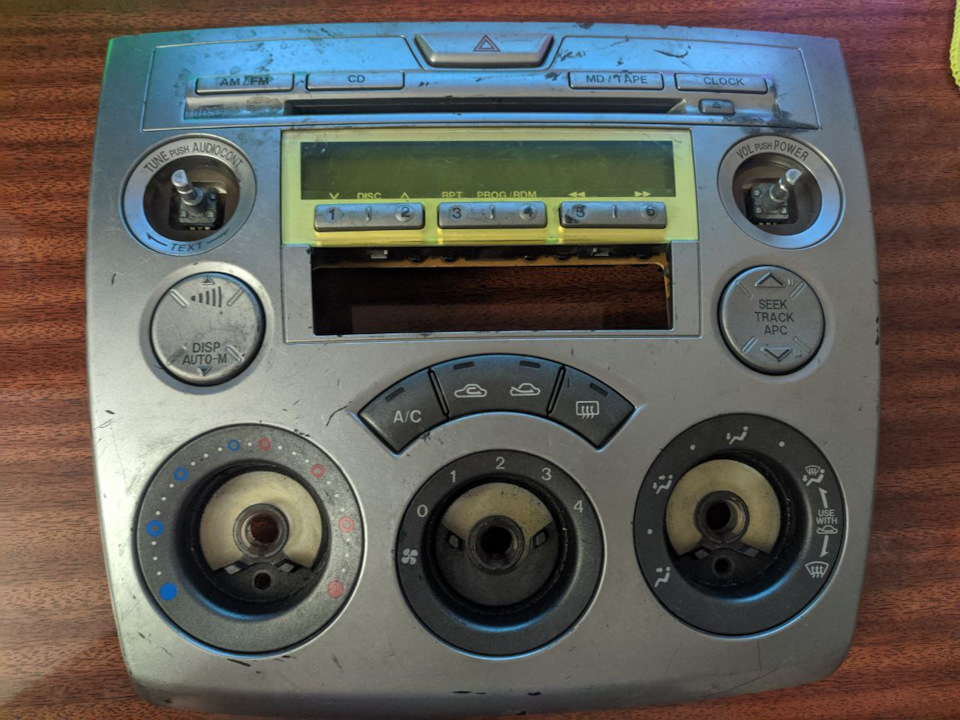 Переделка магнитолы под 2DIN. Часть 1 — Mazda Demio (2G), 1,5 л, 2002 ...