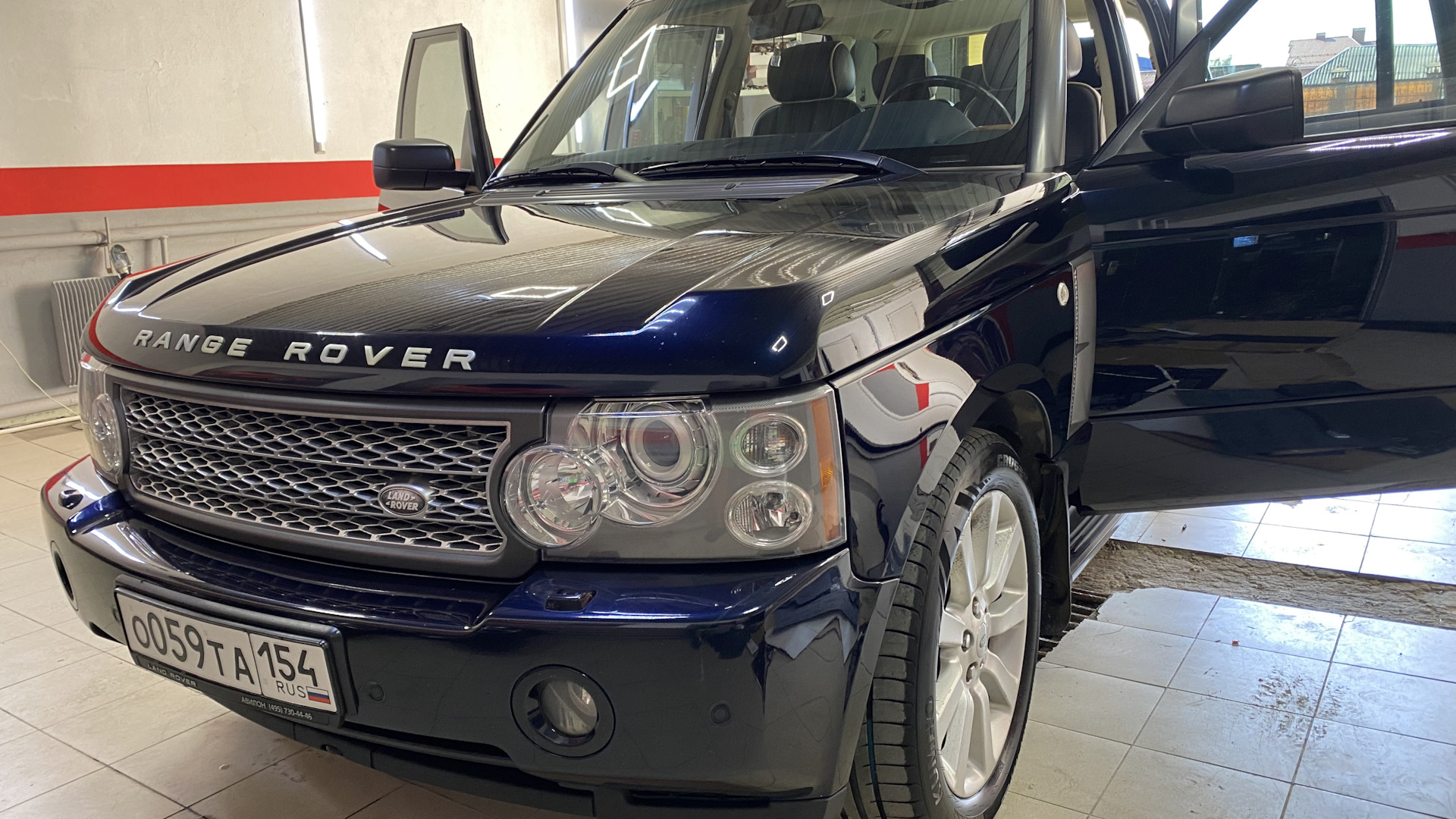 Land Rover Range Rover (3G) 4.2 бензиновый 2006 | Range Rover синий на  DRIVE2